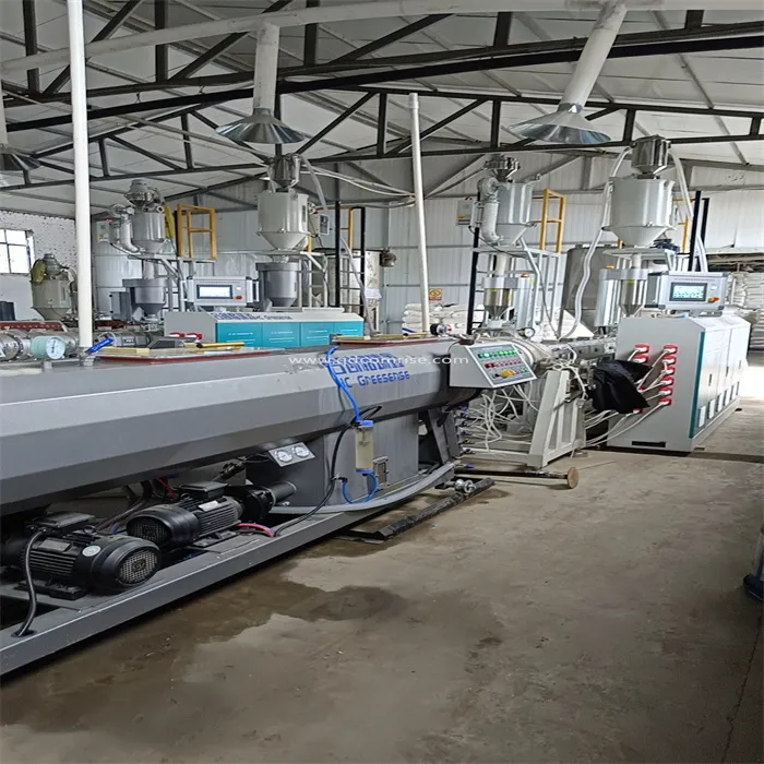 HDPE pipe manufacturing machine